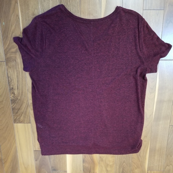 Old Navy linen boyfriend tee - Picture 2 of 4